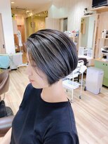 マニッシュ(mannish) ショートボブ