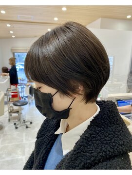 シュールトルワ(SUR TROIS) ミニショート