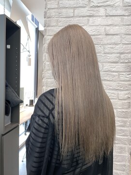 マール(MAAR) white blond