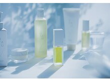 キレイになった髪の毛を維持するために、ホームケア専用の商品も取り揃えております。