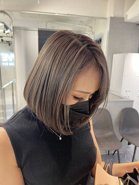 ワン バイ ジエクト(One by The Ect) 10代20代大人可愛いボブナチュラル前下がり暗髪アッシュベージュ