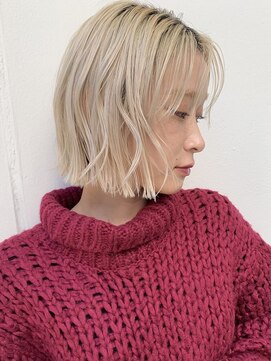 ヒート バイ アンカットラウンジ 渋谷(HEAT by UNCUT&LOUNGE) ホワイトカラー/インナーカラー/ケアブリーチ/［渋谷］