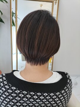 ヘアプロデュース ワイ(hairproduce y) ショートボブ