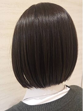 グランデュール 焼津店(GRANDEUR) ぱっつんボブ