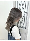 【透明感ミルクティーグレージュ】