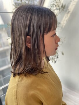 レイ(Lei) ミディアム/ベージュ/タッセルボブ/グレージュ/赤坂/大濠/薬院/