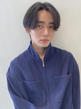 ユーフォリア 渋谷グランデ(Euphoria SHIBUYA GRANDE) ニュアンスパーマ　毛流れパーマ　センターパート　MOMO