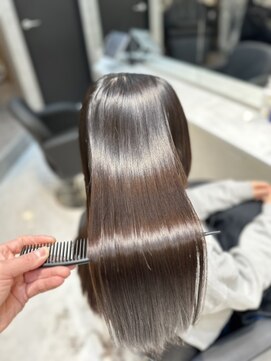 LAPISUTA 門前仲町 TOKIO【髪質改善美容院LAPISUTA門前仲町】