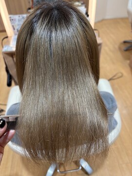 ニューヨークニューヨークマザーズ(NYNY Mothers) ブリーチ矯正