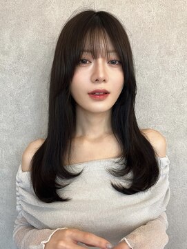 ルームバイシー 新宿(Loom. by Sea) ＊シンプルワンカール×チョコレートブラウン【新宿/韓国ヘア】