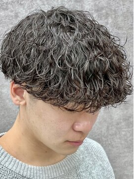 グロップ 町田(GLOP) 学生人気のメンズ波巻きパーマ