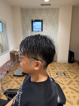 ルシードスタイル クリザンテーム アシンメトリーヘア