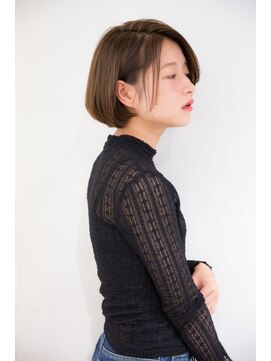 エメ 芦屋(ESMEE) 簡単スタイリング大人ミニマムボブ☆