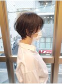 デザインカラー厚めバングローライトスリークボブ