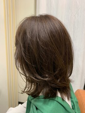 スクリバイタヒエ(SUKURI by tahie) SUKURI by tahie...#こなれミディ#艶カラー