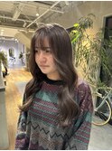 〈ナチュラルグレージュ〉