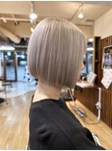 ホワイトミルク×ミニボブ　ひろ