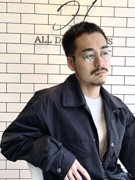 オールデイハローズ 京都駅前店(ALL DAY HELLO`S) ３０代　メンズノームコアフェードボウズ