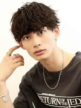 アーリー(Ali'i) 波巻きスパイラルパーママッシュウルフ束感ショートレイヤー