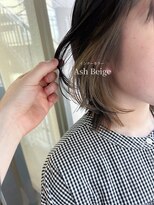 シー.(SHE.)&nbsp;【インナーカラー】アッシュベージュ