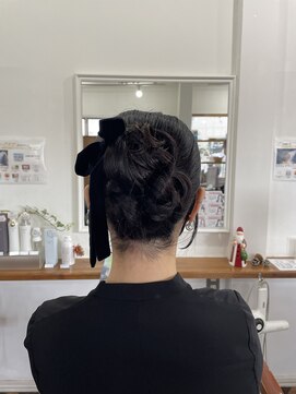 ヘアーアンドメイクアップモパ ヘアセット