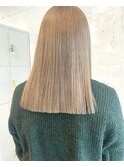 ホワイトベージュ切りっぱなしロング