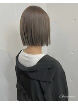 ユノ(juno)&nbsp;ミニボブとグレージュ　シオガマ