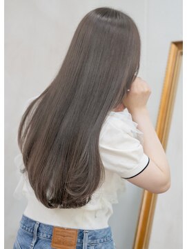 アリー 原宿 表参道(ALLY) ALLY宍戸 ブリーチ無しベージュカラーで暗めでもおしゃれに