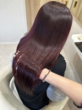 ベル サウス(BHEL south) 津市ロングレイヤーカットハッシュカット透明感カラー重めロング