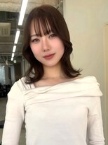 ロイオブジゼル(roi of GiseL) ミディアムレイヤー ボブ モカブラウン ダブルカラー 透明感