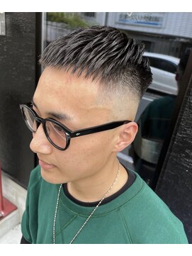 ファヴォ(FAVO) クロップヘア