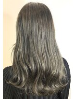 ジーナ 船橋(Zina)&nbsp;小顔セミウェットウェーブピンクベージュハイライトカラー