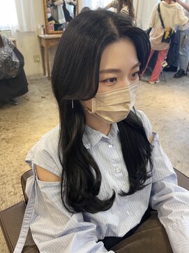 シェノン 西梅田(CHAINON) 黒髪/レイヤーロング/アッシュ/前髪パーマ/アッシュブラック