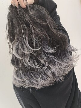 グロウ 大井町(grow) 《grow 大井町》レイヤー×ホワイトグラデーション