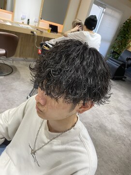 クオル 立川(QOL) マッシュ 波巻きスパイラル