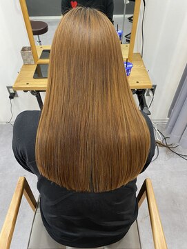 イニット 奈良新大宮(init.) 20代 30代 40代 ブルーシルバー 斜めバング ことりベージュ