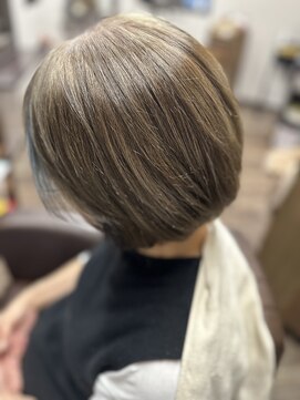 美容室クロシュ 大人ボブ