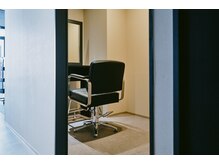 ラフ(LAUGH)の雰囲気（区切られた空間がお好きな方は完全個室（¥550）もございます。）