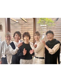 経験豊富な女性スタイリストが心を込めてお手入れ！アットホームな空間であなたの美しさを引き出します◎