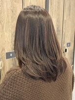 アトリエコア(Atelier Coa)&nbsp;太白区アディクシーカラー顔周りレイヤーカット白髪ぼかしウルフ