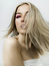 ル サロン リーカ 高見ノ里駅前本店(Le’Salon RYiCA)