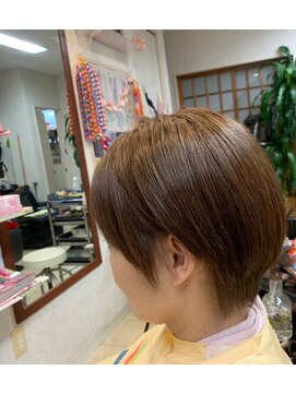 サロン ド シルク 30代40代50代ショートボブショートカットウルフレイヤー