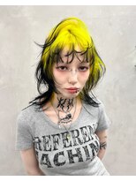 ガルテ(GARTE) ウルフカット×デザインカラー