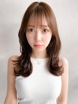 リヤン 表参道(lyann)&nbsp;前髪アンブレラカラーナチュラルカール艶感ピンクベージュ