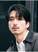 センターパートニュアンスパーマフェザーショート大人男子メンズ
