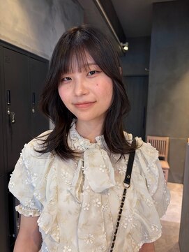クレオヘアフィーカ(CLEO hair fika) ミディアムローレイヤー くびれ巻き