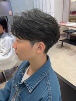 アッシュ 八王子みなみ野店(Ash)&nbsp;センターパート×フェザーパーマ　八王子みなみ野
