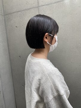 レオニード 表参道(LEONID) ミニボブ/イルミナカラー/グレージュ