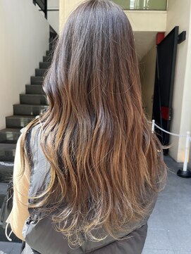 ロンドルーチェ 心斎橋(Lond luce) ダークアッシュ/ミディアムレイヤーカット［髪質改善/縮毛矯正］