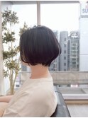 30代40代50代60代丸みショートボブ黒髪アッシュ大人可愛い